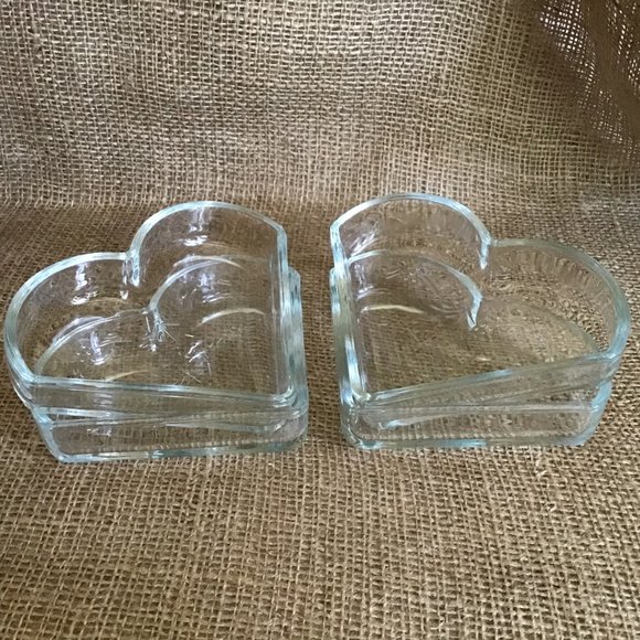 Pfaltzgraff Clear Glass Serving Dishes set of 4 Heart Shaped bowls - Picture 5 of 7